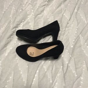 Now Black heels